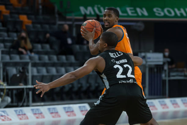 中一种有效 中一种有效